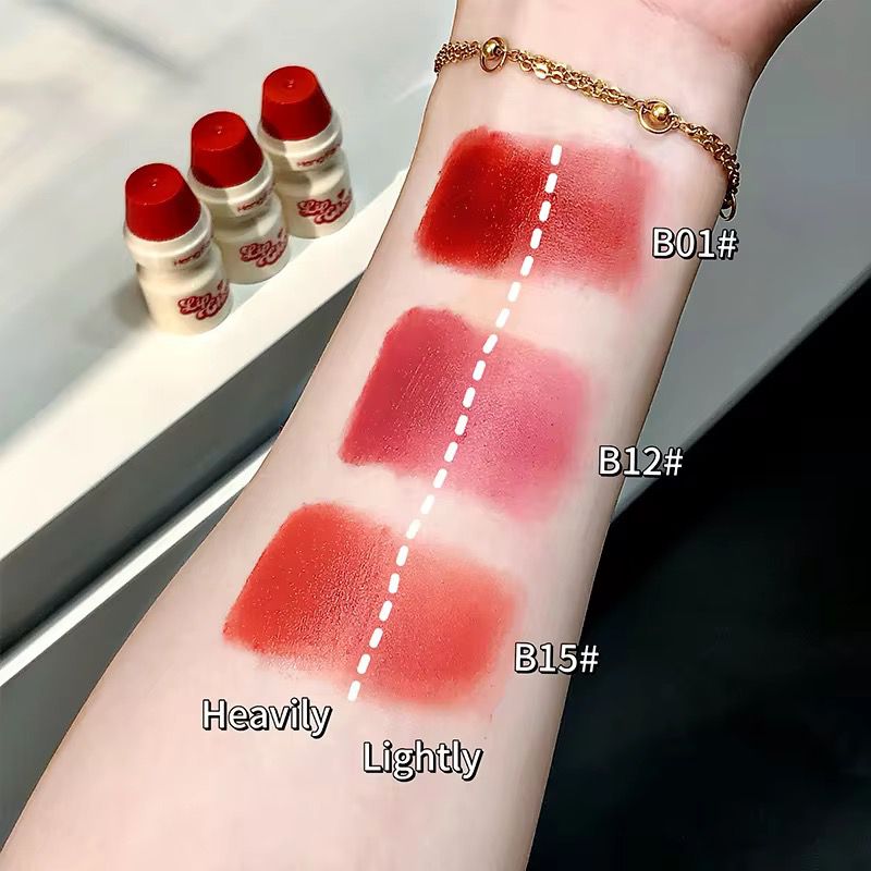 Heng Fang    VELVET MATTE   AIR  MISTY  FOG  LIP MUD  3 Beautiful  shades
